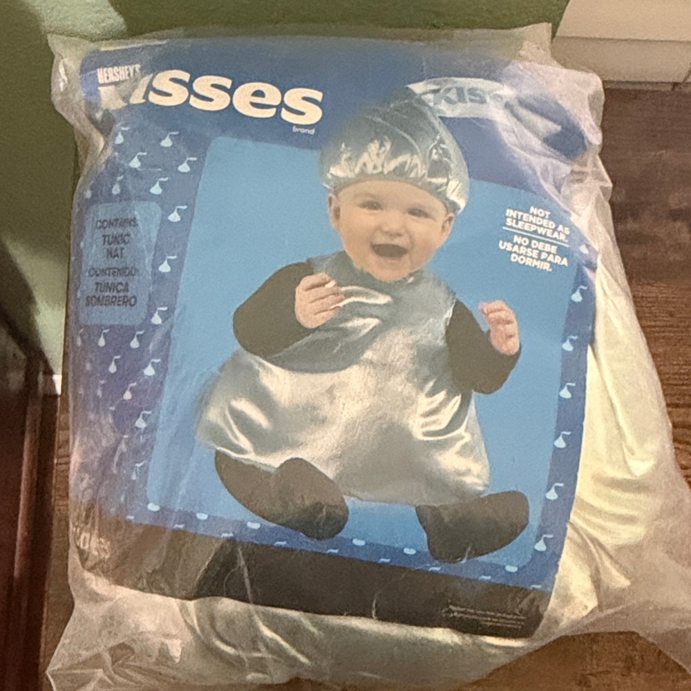 Hersheys Kiss Costume Infant Baby 6 to 12 Months NEW